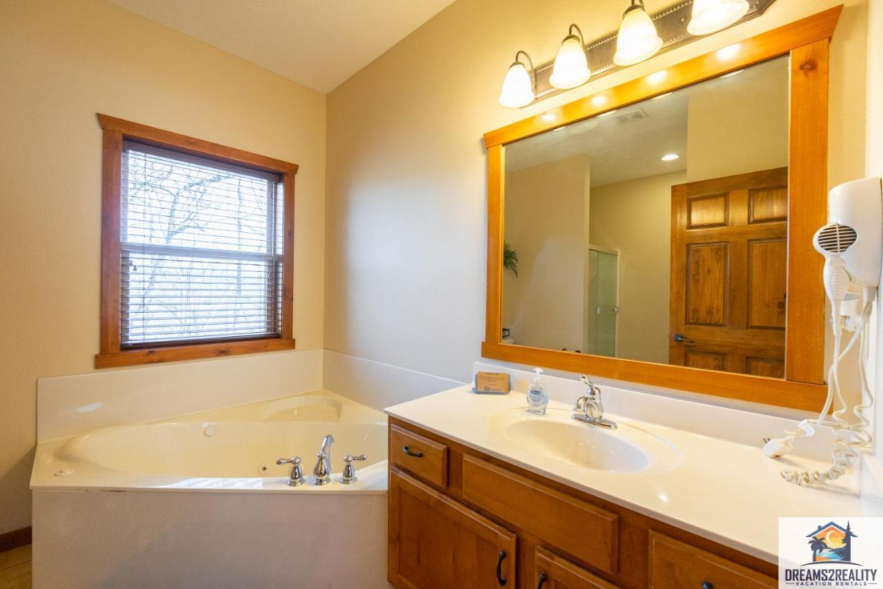 Forest Heights Lodge - 6Br - Pool Table - Near Silver Dollar City - Free Tickets Included Branson Exteriör bild